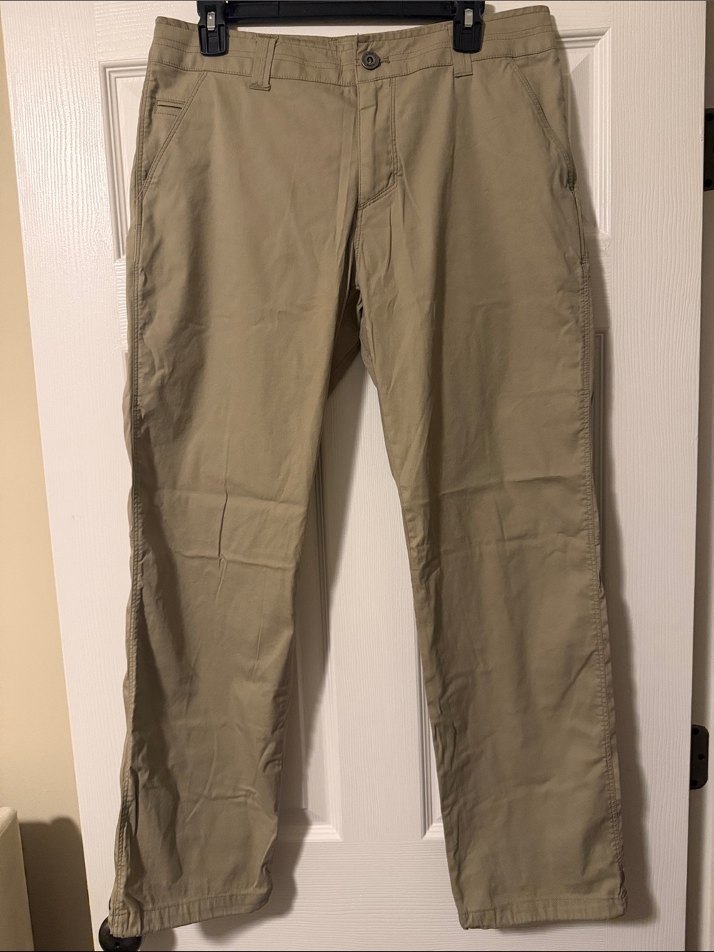 Men's Casual Khaki Pants - Classic Fit